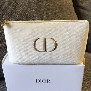Dior Beauty Makeup Bag Pouch Off White Cream Velvet Medium Makeup Bag Authentic
